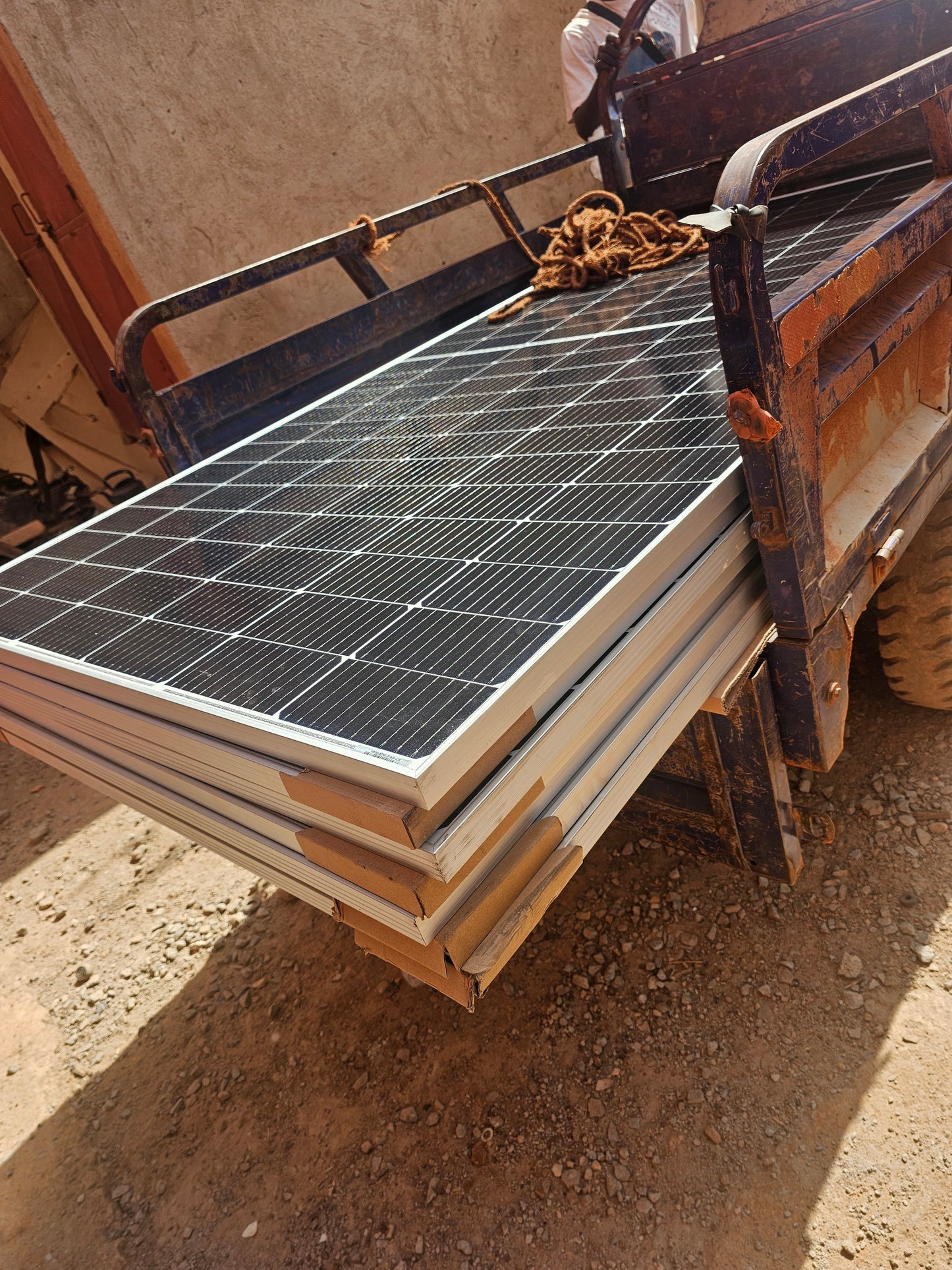 Solar Panel 550W — Rosen Solar PERC Mono 144 Cellules