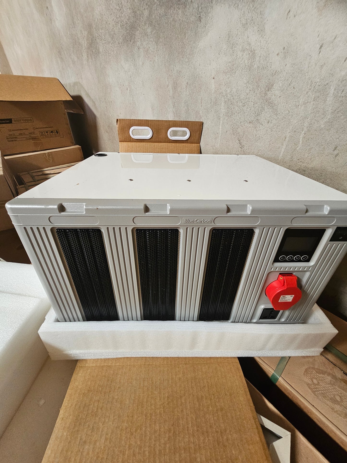 ⚡ Onduleur Blue Carbon 18kW — 380V Triphasé 15kWh Communication Version